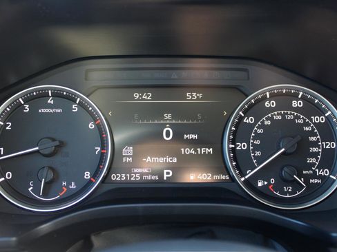 Used 2025 Mitsubishi Outlander SE FWD image 22