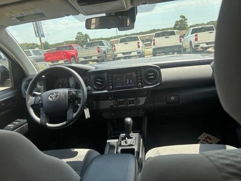 Used 2021 Toyota Tacoma SR w/ SR Convenience Package RWD image 13