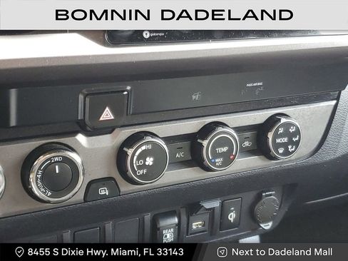 Used 2020 Toyota Tacoma TRD Off-Road image 23