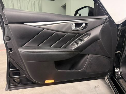 Used 2015 INFINITI Q50 AWD w/ Navigation Package image 31