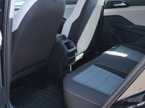 New 2025 Volkswagen Taos S image 19