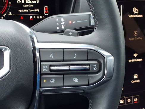 Used 2026 GMC Terrain Elevation w/ Elevation Premium Package image 23