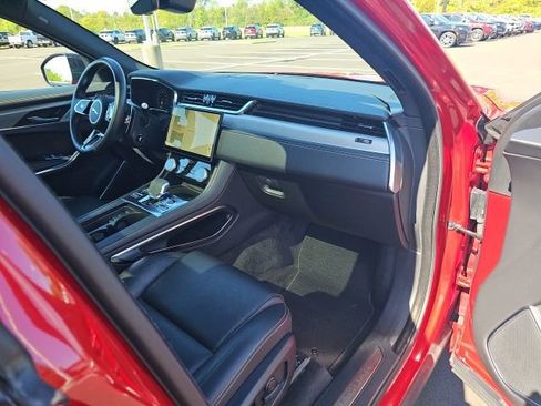 Used 2024 Jaguar F-PACE R-Dynamic S AWD/4WD image 30