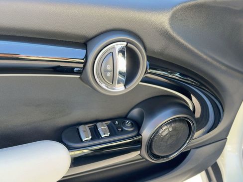 Certified 2023 MINI Cooper S image 13