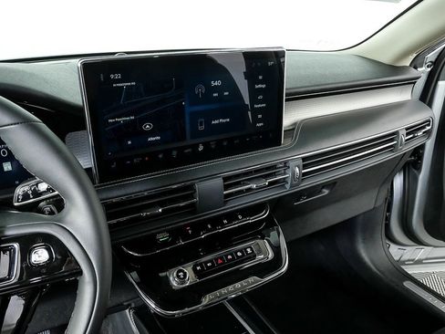 Used 2024 Lincoln Corsair Premiere w/ Equipment Group 101A image 12