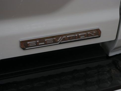 Used 2023 GMC Canyon Elevation w/ Convenience Package image 7