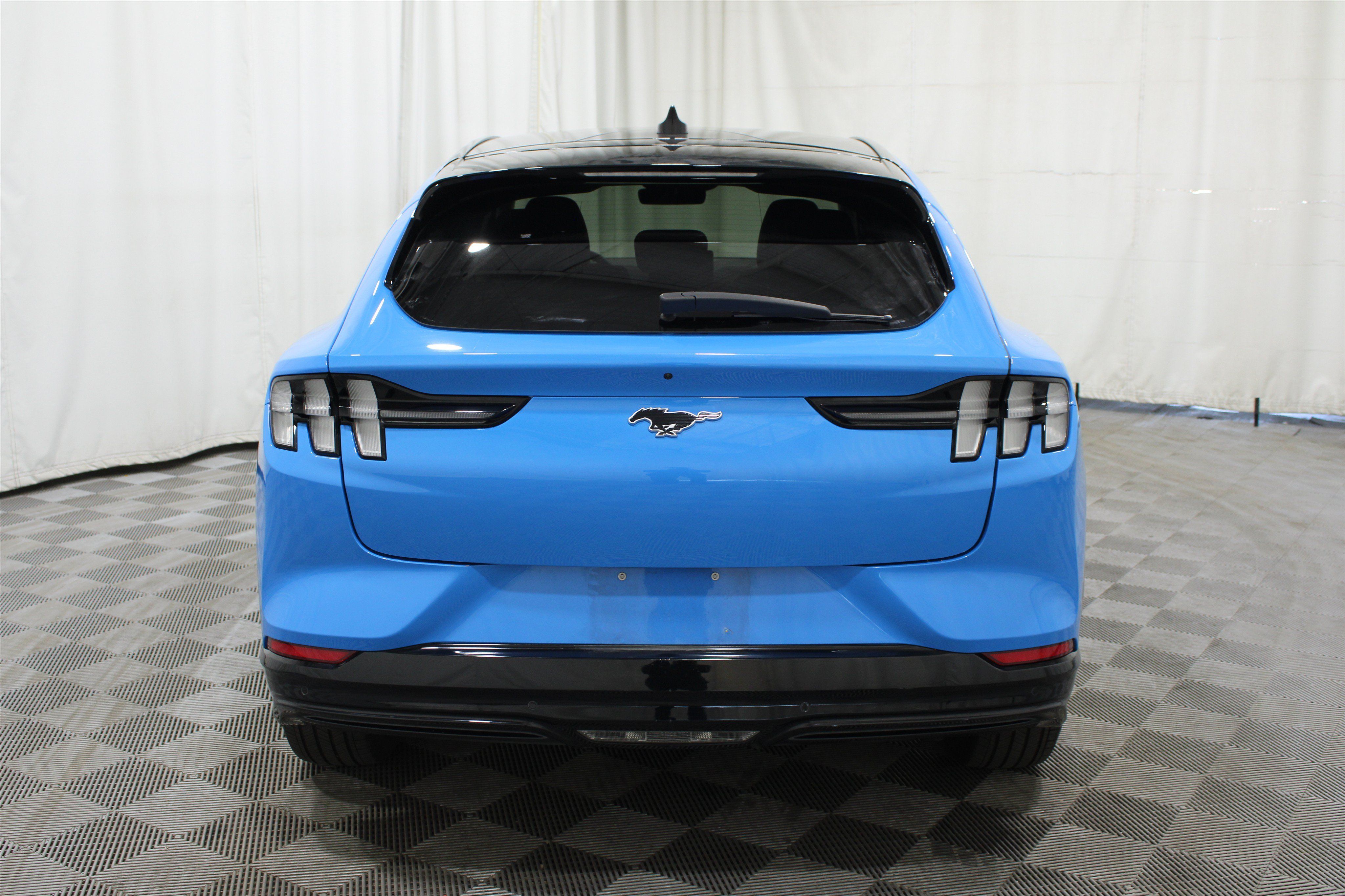 Used 2023 Ford Mustang Mach-E Premium AWD/4WD image 33
