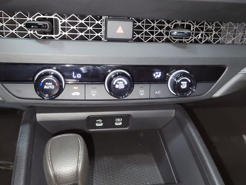 Certified 2025 Honda Accord LX image 27