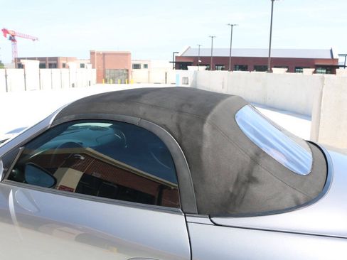 Used 2002 Porsche Boxster RWD image 37