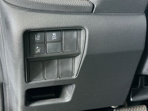 Used 2017 Honda CR-V EX image 17