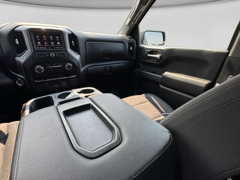 Used 2024 Chevrolet Silverado 1500 Custom AWD/4WD image 24