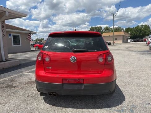 Used 2009 Volkswagen GTI 2-Door FWD image 4