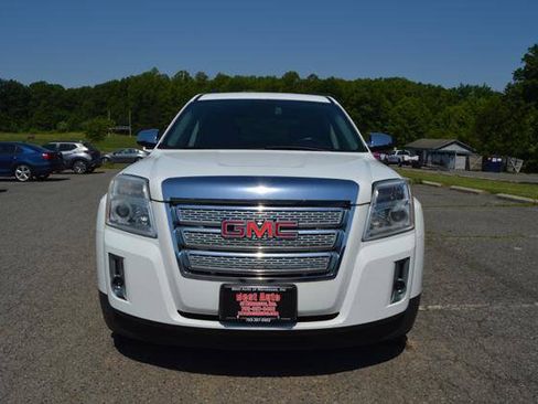 Used 2012 GMC Terrain SLE w/ Convenience Package FWD image 3