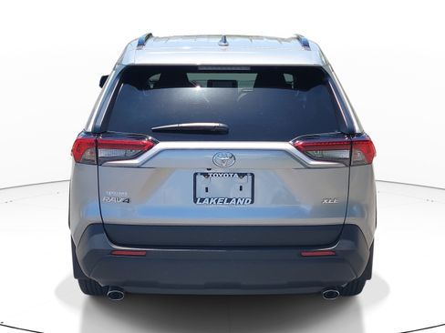 Certified 2025 Toyota RAV4 XLE FWD image 6