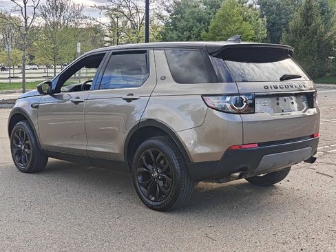 Used 2017 Land Rover Discovery Sport HSE image 5