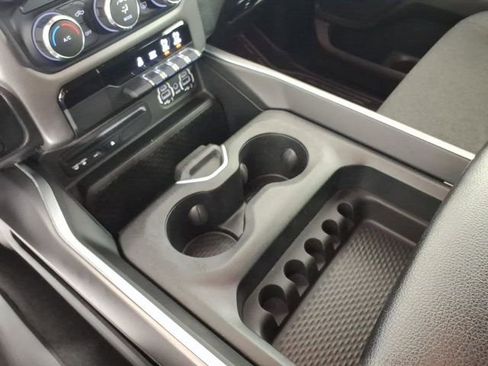 Used 2019 RAM 1500 Big Horn image 27