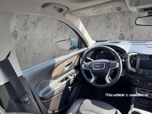 Used 2024 GMC Terrain Denali w/ Denali Premium Package AWD/4WD image 27