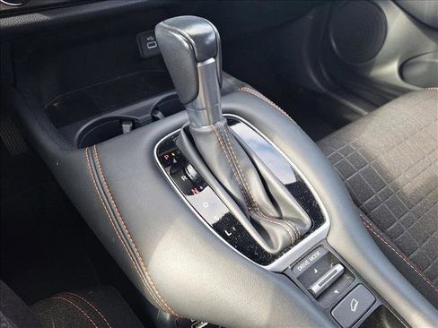 Used 2023 Honda HR-V Sport image 12