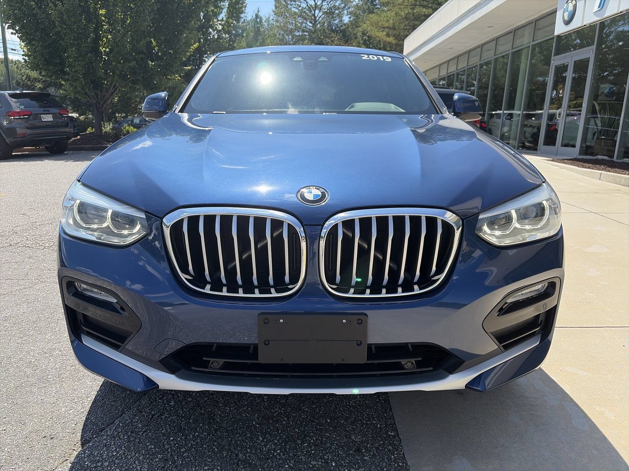 Used 2019 BMW X4 xDrive30i w/ Driving Assistance Package AWD/4WD image 10