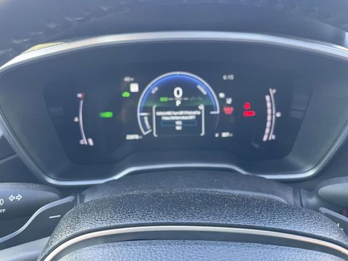 Used 2025 Toyota Corolla Cross AWD Hybrid w/ Convenience Package image 38