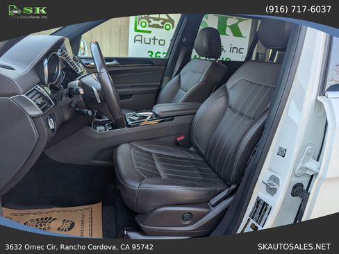 Used 2017 Mercedes-Benz GLS 450 4MATIC image 14