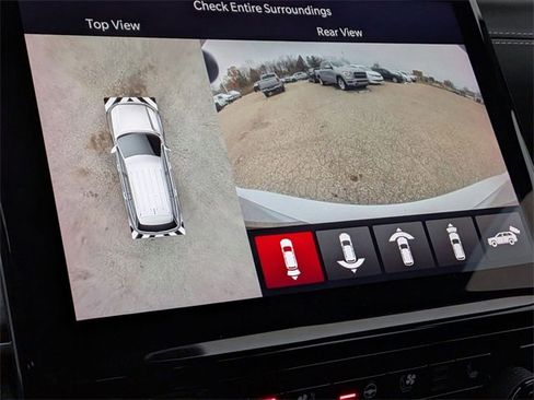 Certified 2024 Jeep Grand Cherokee L Limited w/ Luxury Tech Group II image 24