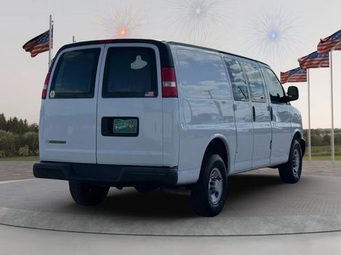 Used 2019 Chevrolet Express 2500 w/ Driver Convenience Package image 2