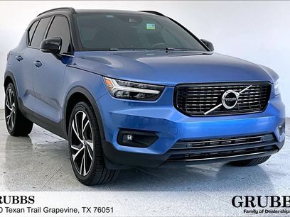 Used 2020 Volvo XC40 T5 R-Design