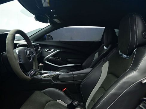 Used 2022 Chevrolet Camaro SS image 5