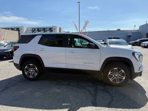 Used 2026 GMC Terrain Elevation AWD/4WD image 2