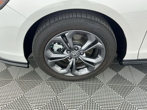 Used 2026 Honda Accord EX-L image 28