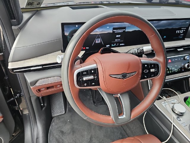 Used 2025 Genesis GV80 3.5T Prestige AWD/4WD image 36