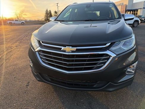 Used 2018 Chevrolet Equinox Premier image 10