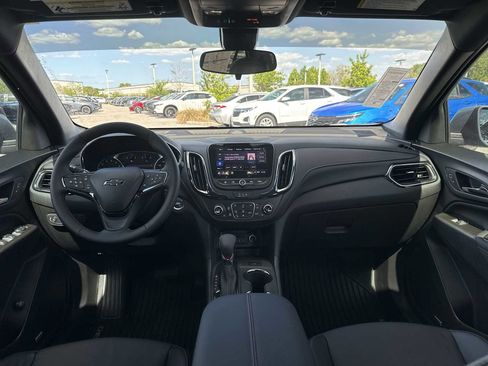 Used 2024 Chevrolet Equinox RS w/ RS Leather Package FWD image 10