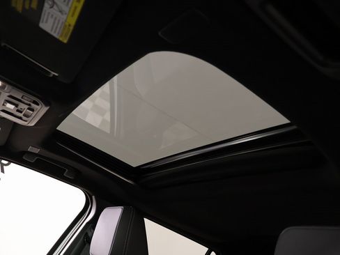 Used 2025 Toyota 4Runner TRD Off-Road Premium image 15