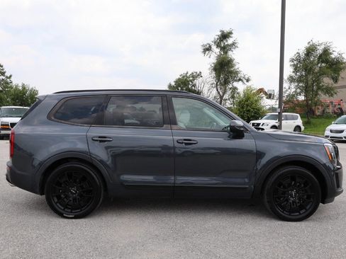 Used 2022 Kia Telluride EX w/ EX Premium Package image 7