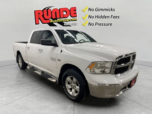 Used 2017 RAM 1500 Classic SLT AWD/4WD image 7