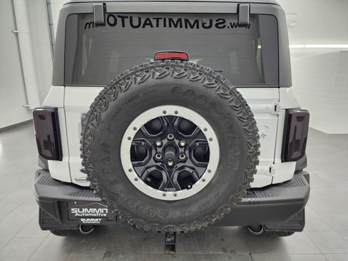 Used 2023 Ford Bronco Badlands w/ Sasquatch Package image 28