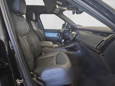 Certified 2025 Land Rover Range Rover Sport SE image 10