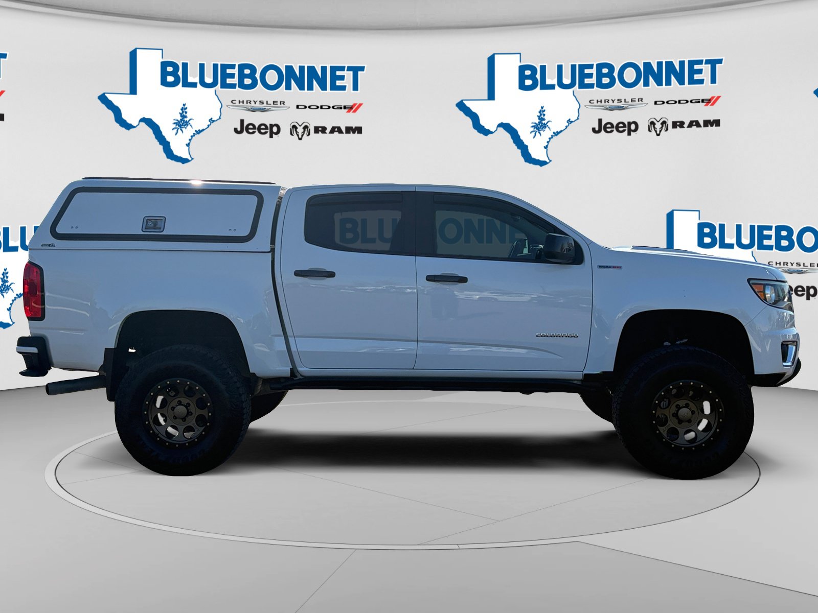 Used 2017 Chevrolet Colorado Z71 AWD/4WD image 4