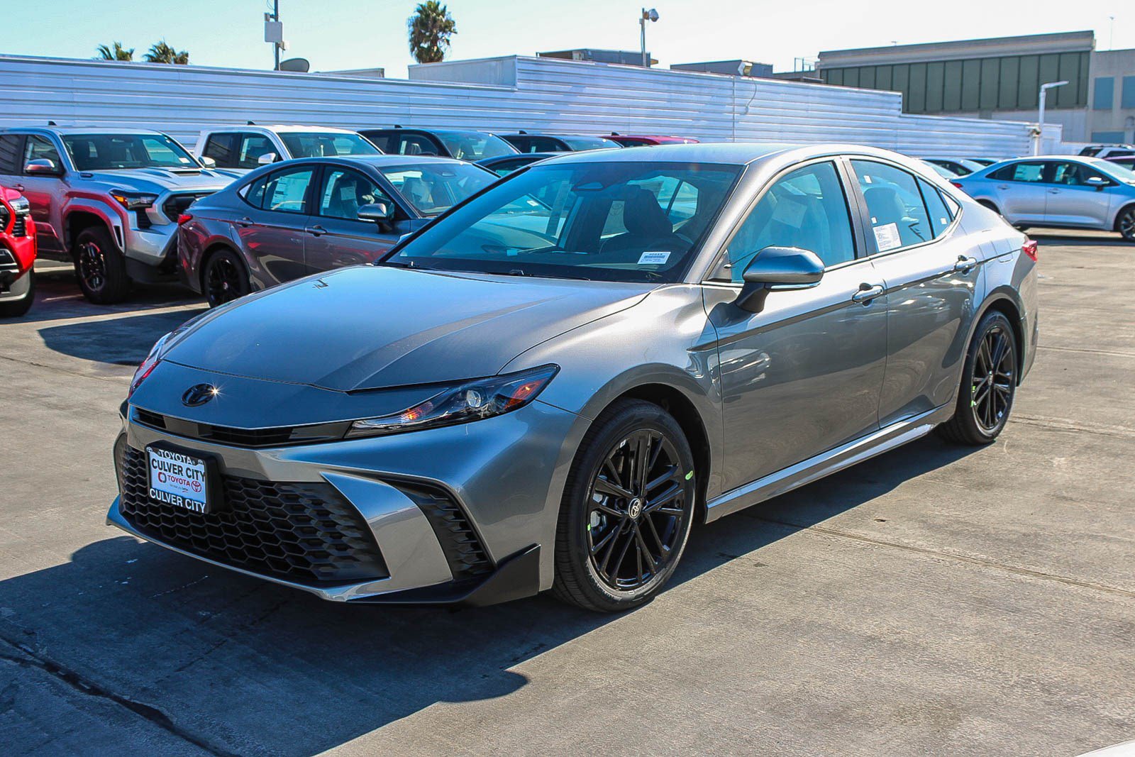 New 2026 Toyota Camry SE FWD image 3