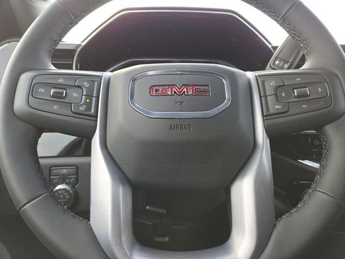 New 2026 GMC Sierra 1500 Elevation image 32