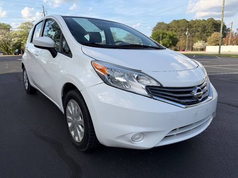 Used 2016 Nissan Versa Note SV FWD image 4