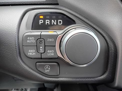New 2026 RAM 1500 Big Horn AWD/4WD image 17