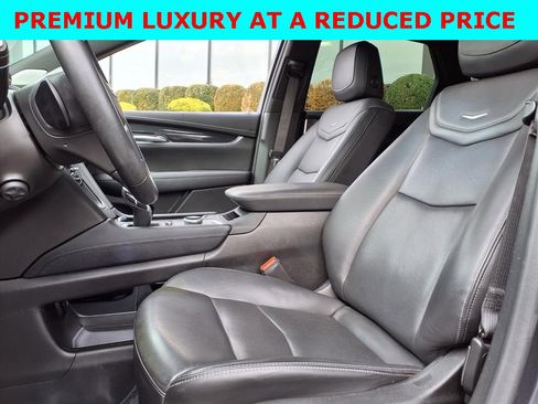 Used 2023 Cadillac XT5 Premium Luxury image 13