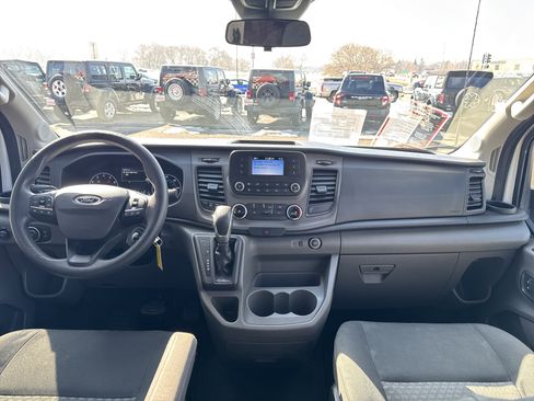 Used 2020 Ford Transit 350 XLT image 32