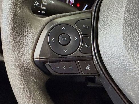 Used 2023 Toyota RAV4 LE image 12