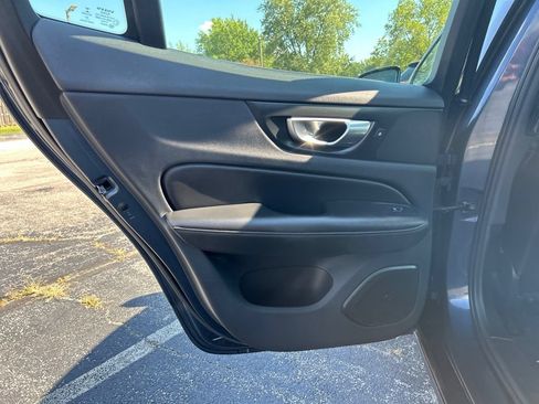 Used 2024 Volvo S60 B5 Plus FWD image 38
