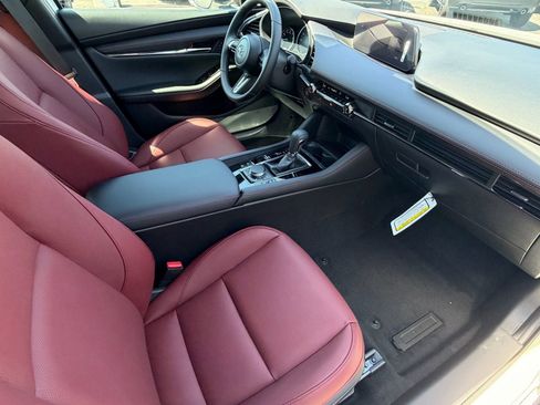 New 2026 MAZDA MAZDA3 Carbon AWD/4WD image 25