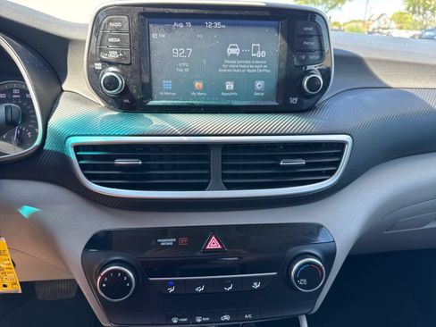 Used 2019 Hyundai Tucson SE AWD/4WD image 19